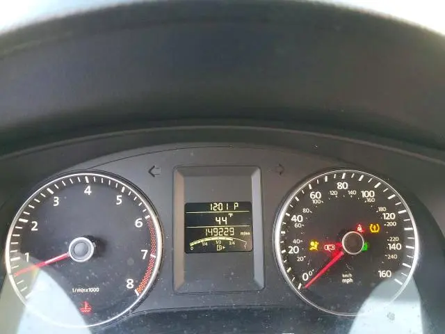 2012 VOLKSWAGEN JETTA   