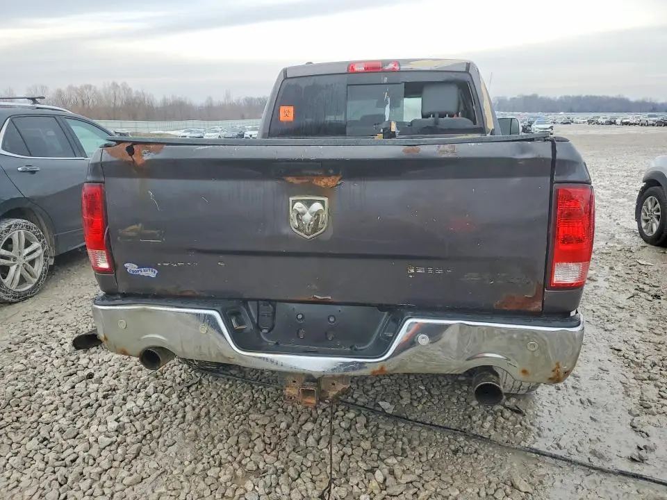 2014 RAM 1500 SLT  
