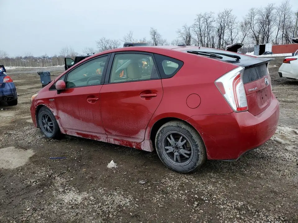 2015 TOYOTA PRIUS   