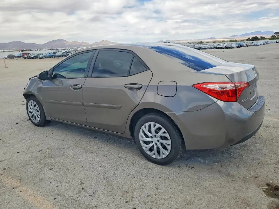 2018 TOYOTA COROLLA LE  