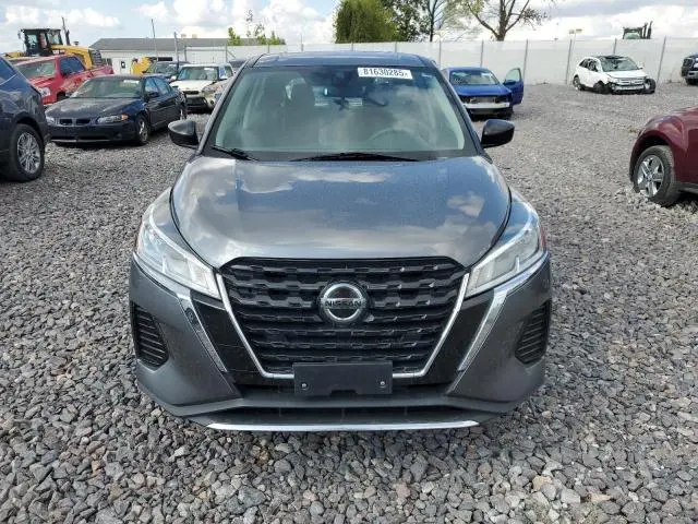 2021 NISSAN KICKS S  