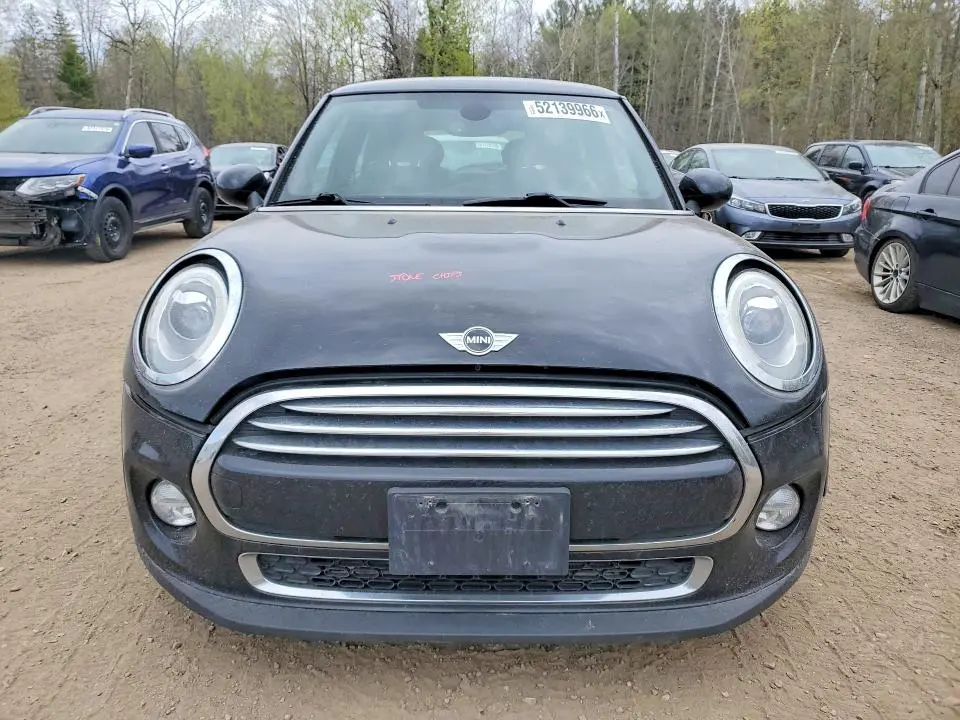 2016 MINI COOPER   