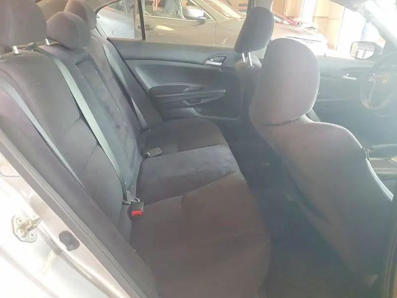 2012 HONDA ACCORD LX  