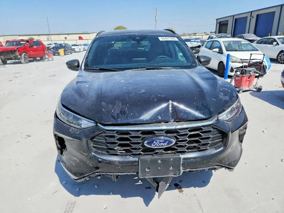 2025 FORD ESCAPE ST LINE  