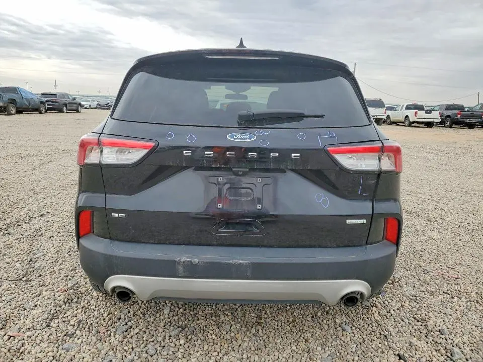 2020 FORD ESCAPE SE  