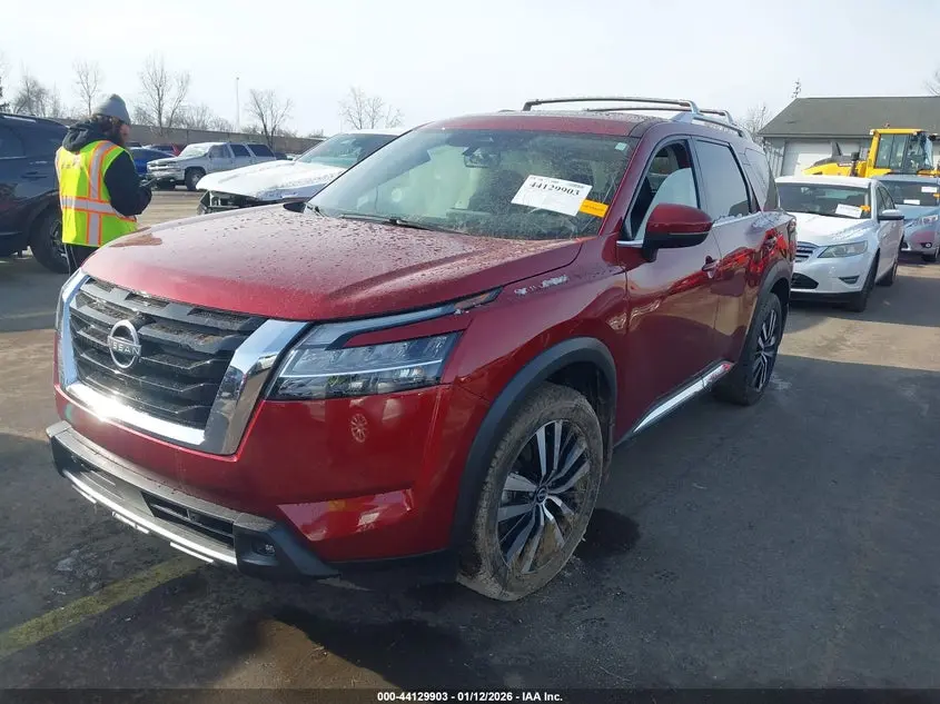 2023 NISSAN PATHFINDER PLATINUM 4WD