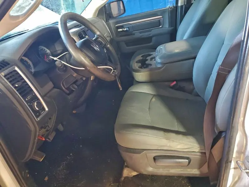 2015 RAM 1500 SLT  