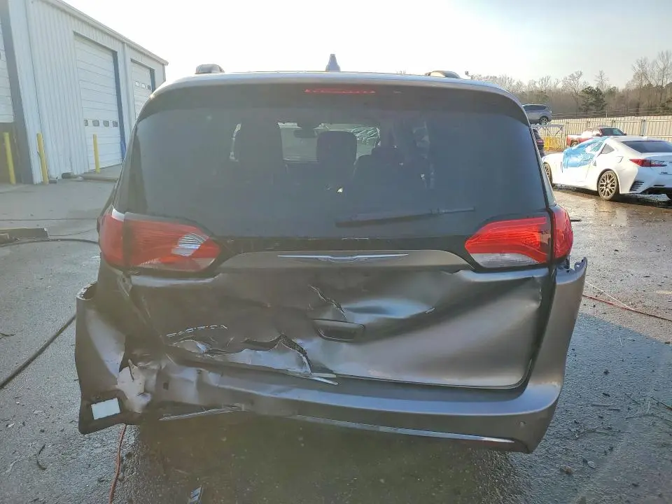 2017 CHRYSLER PACIFICA TOURING L  