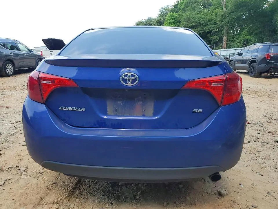 2017 TOYOTA COROLLA SE  