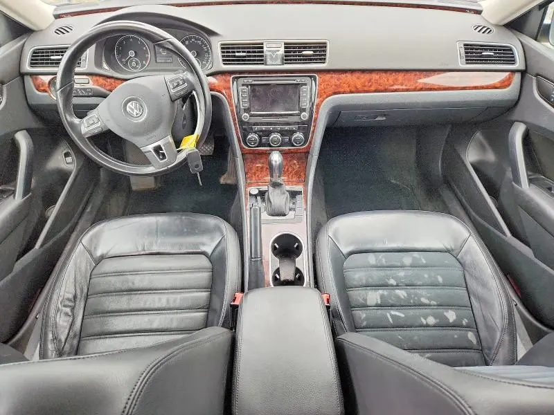 2013 VOLKSWAGEN PASSAT SEL  