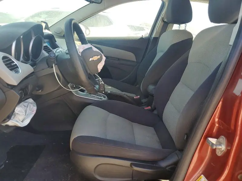 2012 CHEVROLET CRUZE LS  