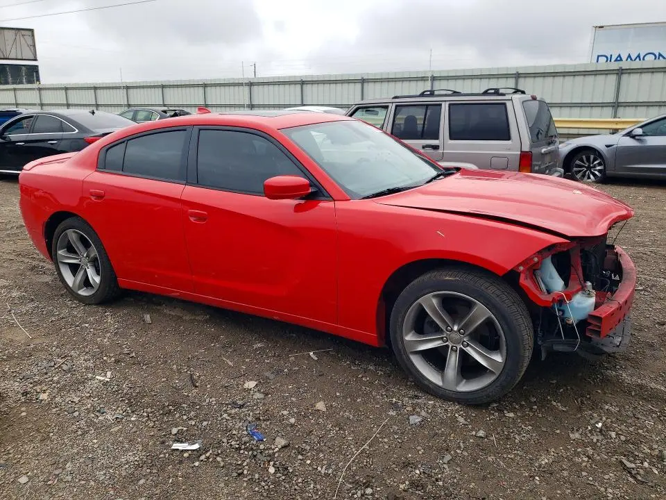 2015 DODGE CHARGER SXT  