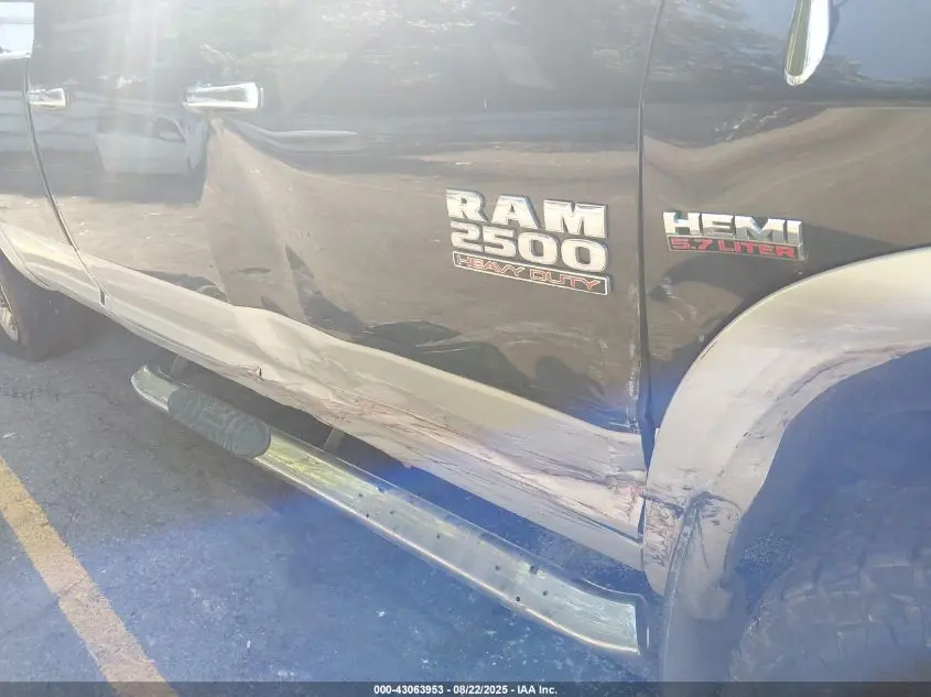 2013 RAM 2500 LARAMIE