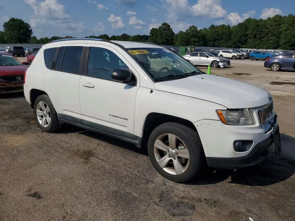 2011 JEEP COMPASS SPORT  