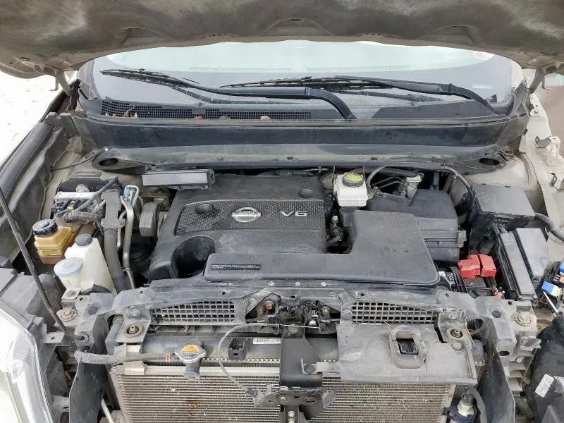 2013 NISSAN PATHFINDER S  