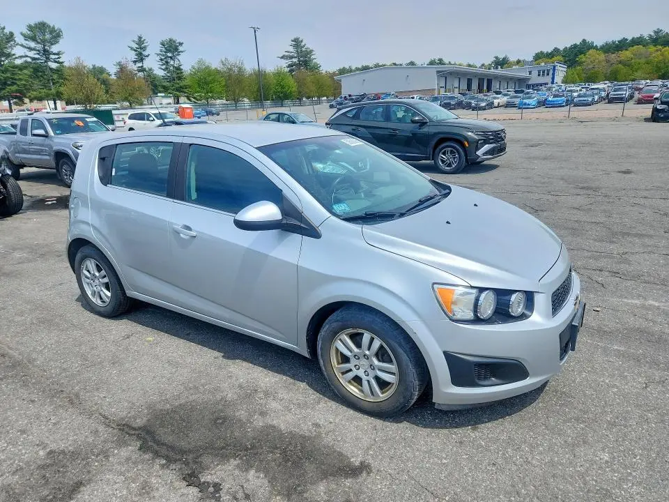 2012 CHEVROLET SONIC LT  