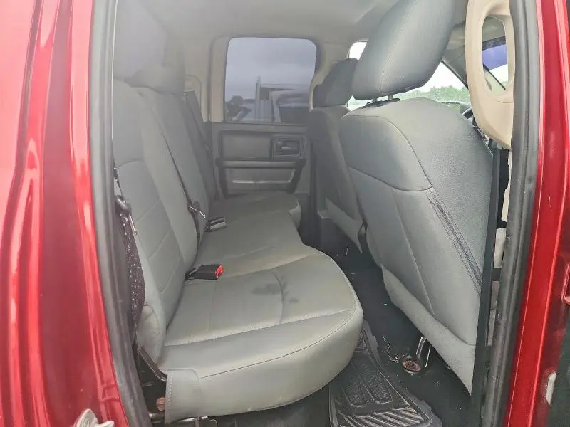 2014 RAM 1500 ST  