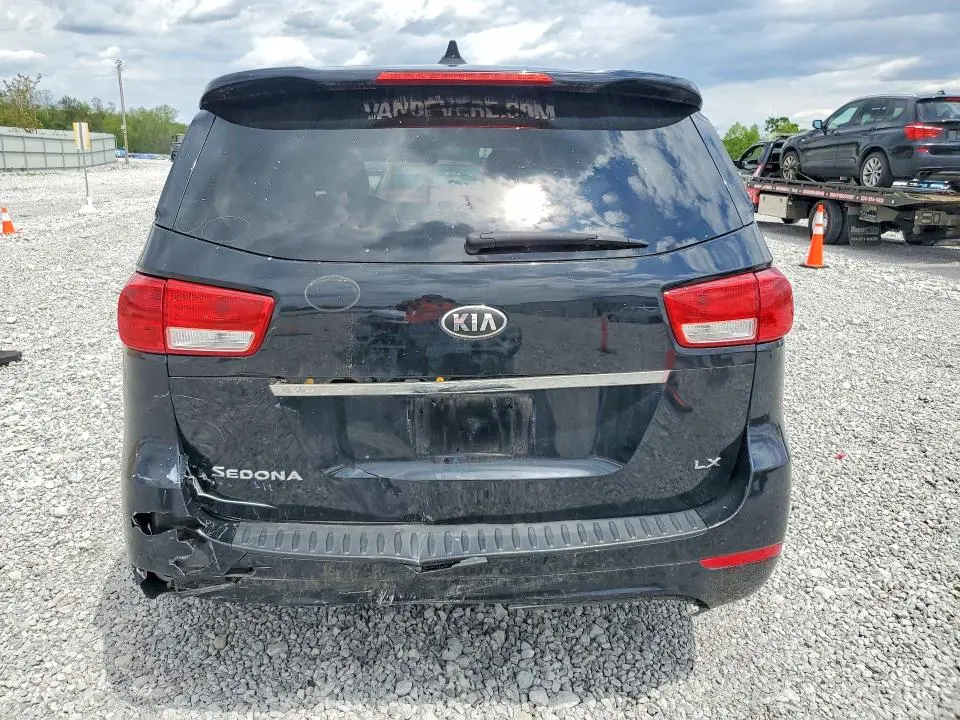 2018 KIA SEDONA LX  