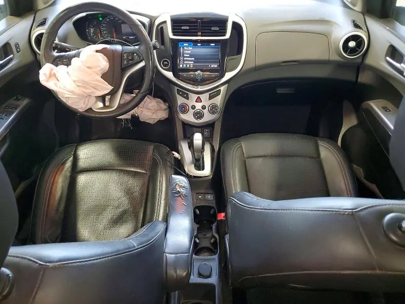 2020 CHEVROLET SONIC PREMIER  