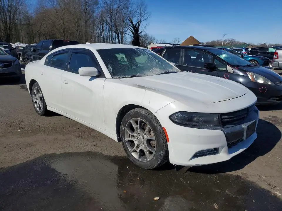 2016 DODGE CHARGER SXT  