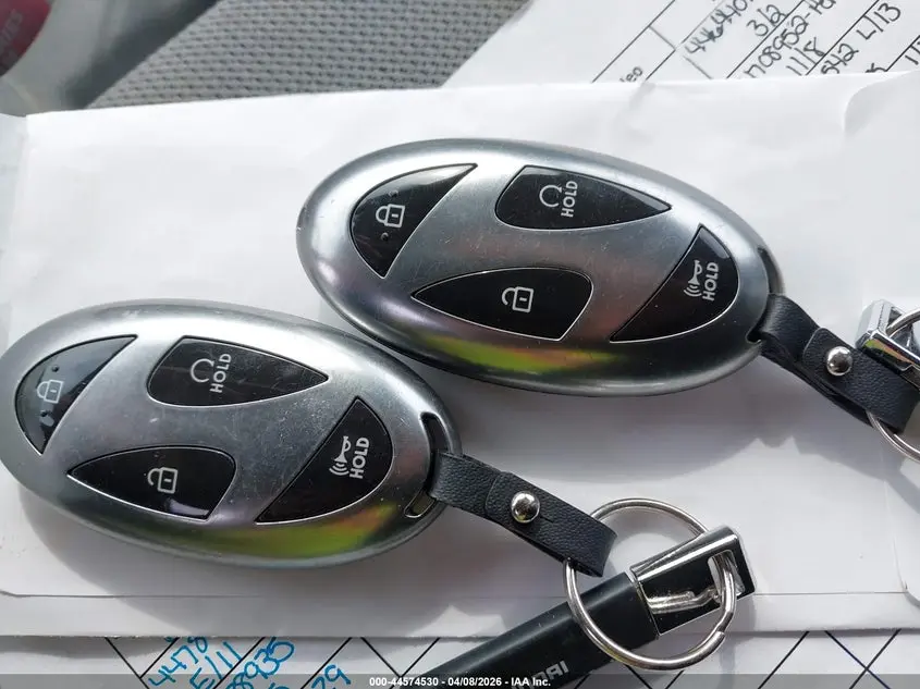 2024 HYUNDAI KONA SE