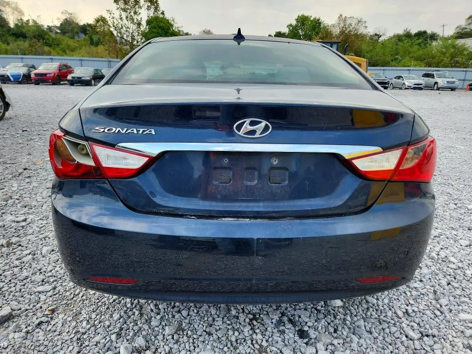 2012 HYUNDAI SONATA GLS  