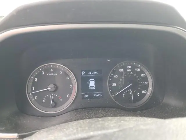 2021 HYUNDAI TUCSON SE  