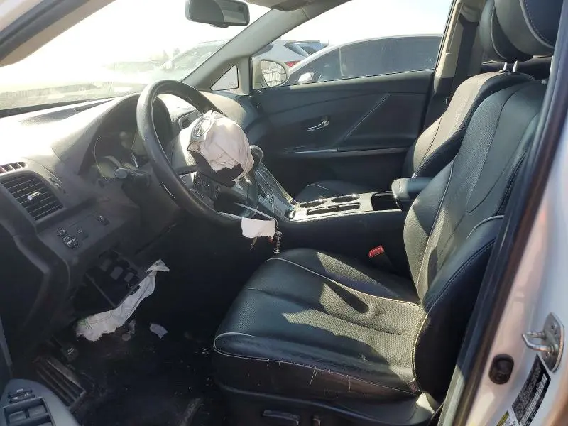 2014 TOYOTA VENZA LE  