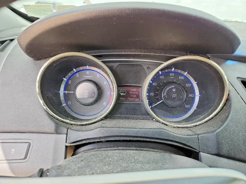 2012 HYUNDAI SONATA GLS  