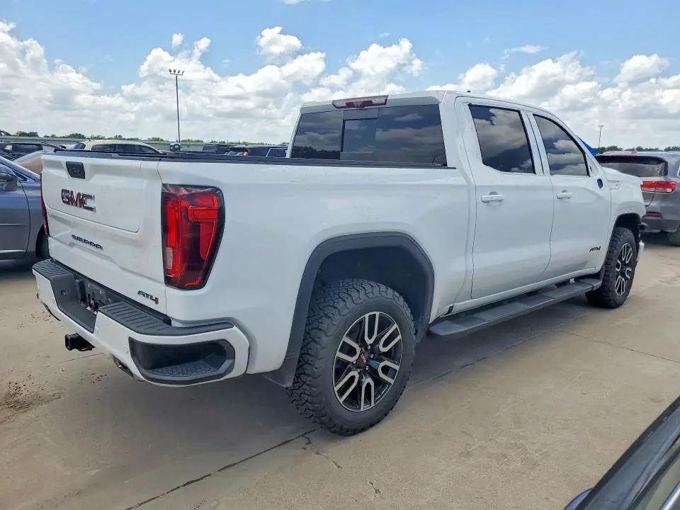 2021 GMC SIERRA K1500 AT4  