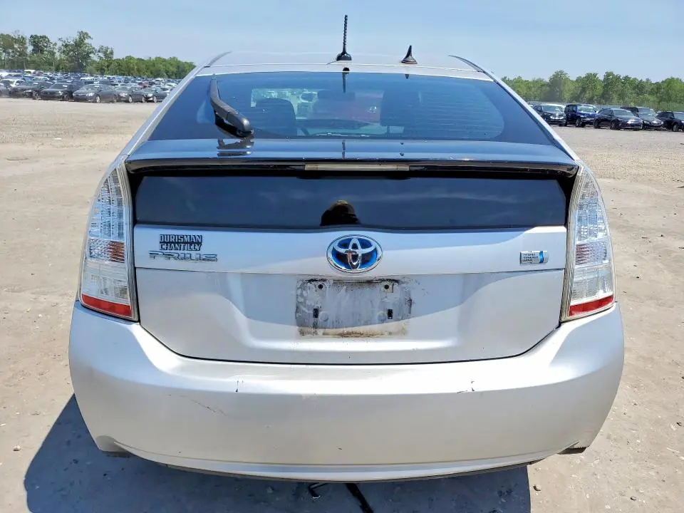 2010 TOYOTA PRIUS II  