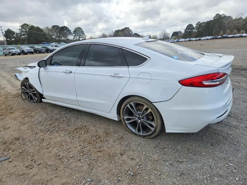 2019 FORD FUSION TITANIUM  