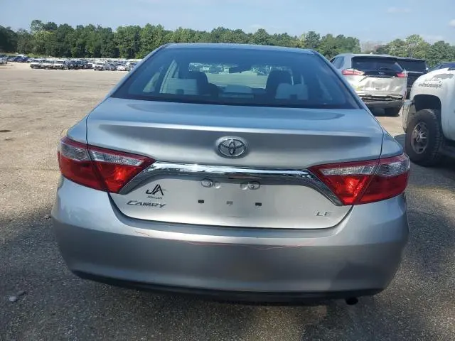 2015 TOYOTA CAMRY LE  