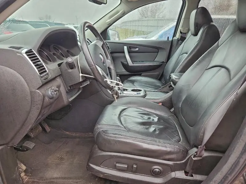 2011 GMC ACADIA SLT-2  