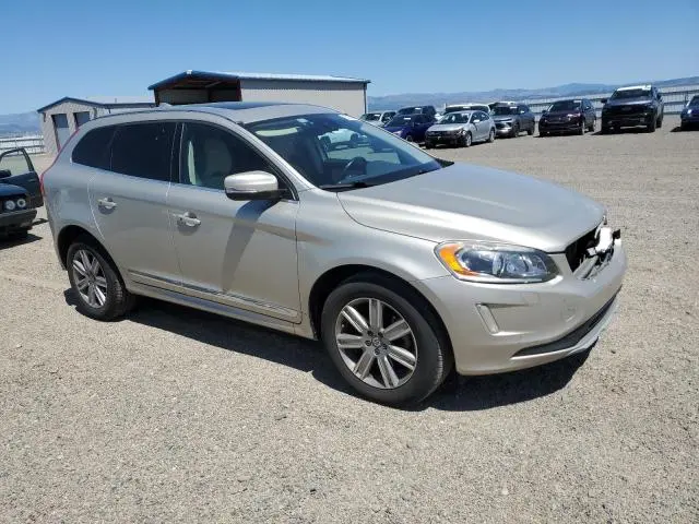 2017 VOLVO XC60 T5 INSCRIPTION  