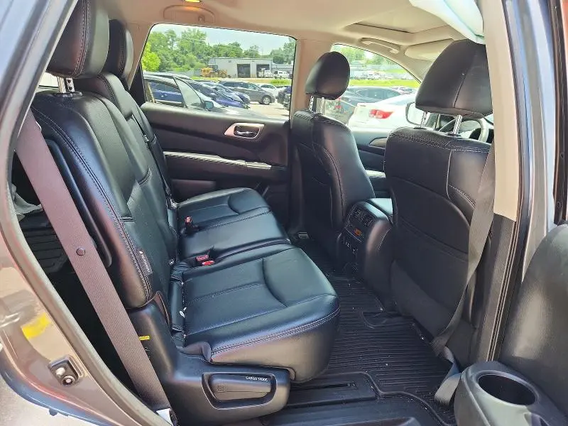 2020 NISSAN PATHFINDER PLATINUM  