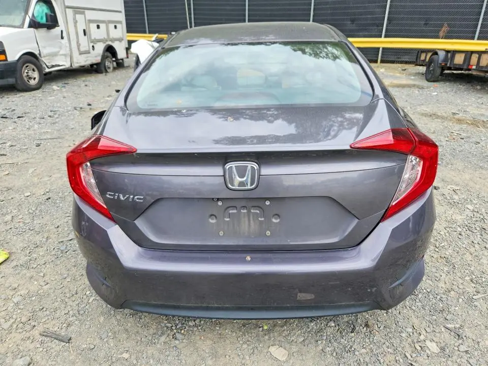 2018 HONDA CIVIC LX  