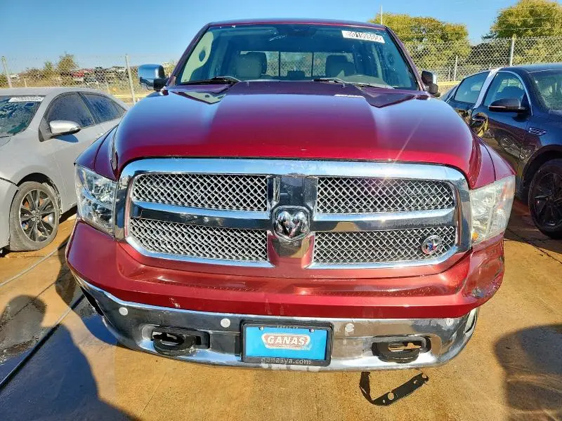 2018 RAM 1500 SLT  