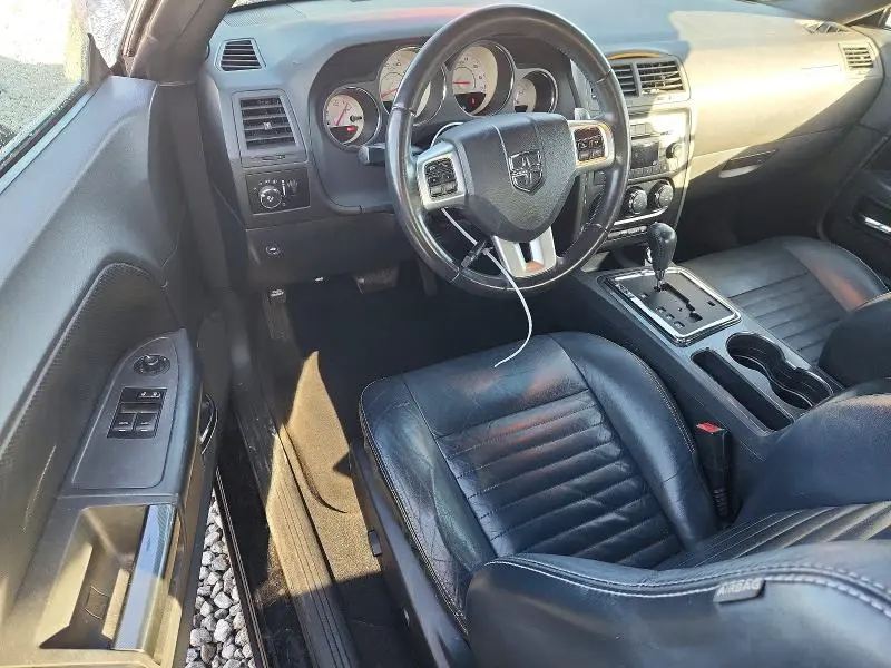 2013 DODGE CHALLENGER SXT  