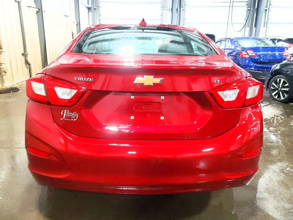 2018 CHEVROLET CRUZE LT  