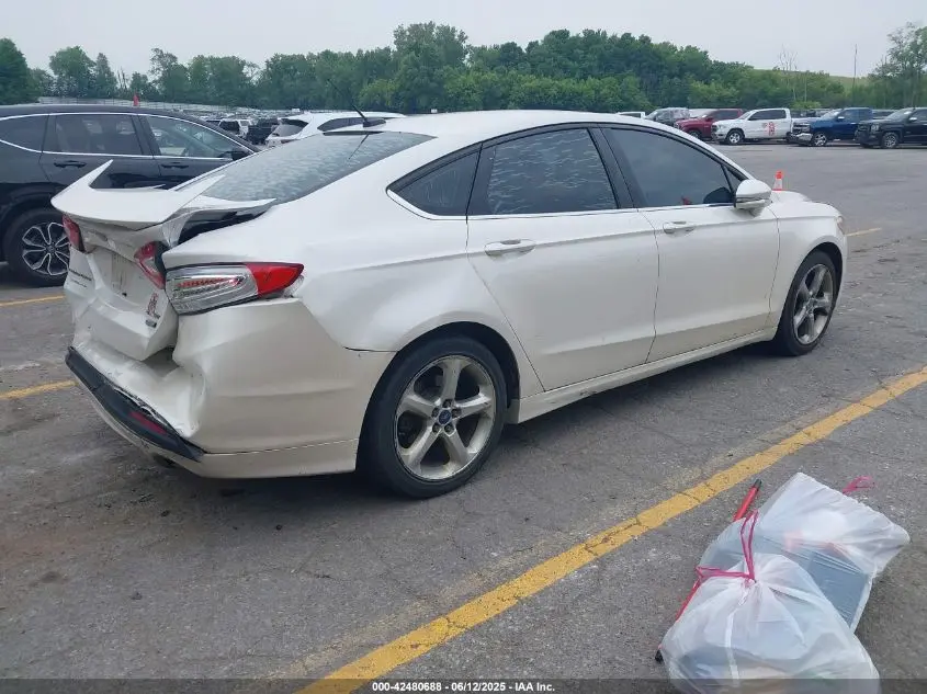 2013 FORD FUSION SE