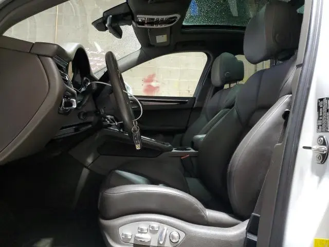 2023 PORSCHE MACAN S  