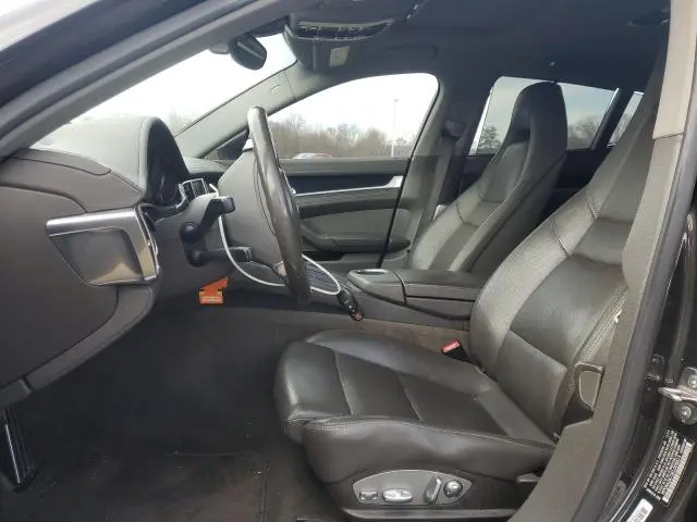 2014 PORSCHE PANAMERA 2  