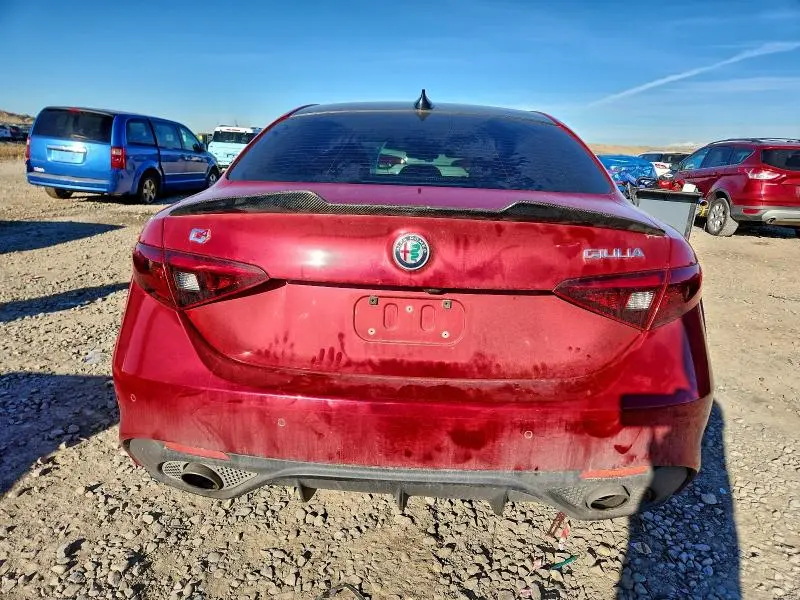 2017 ALFA ROMEO GIULIA TI Q4  