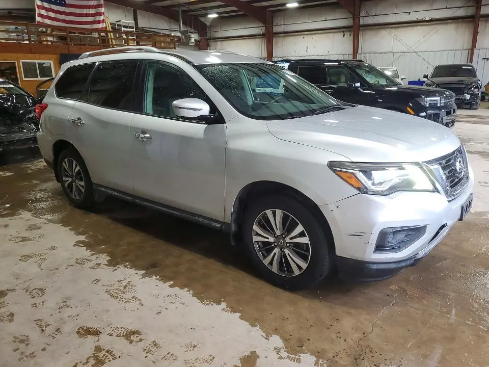 2017 NISSAN PATHFINDER S  