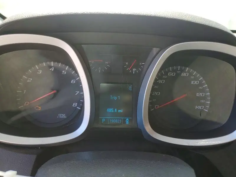 2010 CHEVROLET EQUINOX LT  