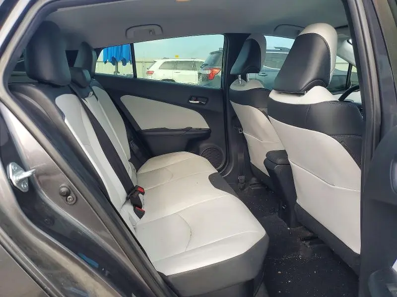 2016 TOYOTA PRIUS FOUR TOURING  