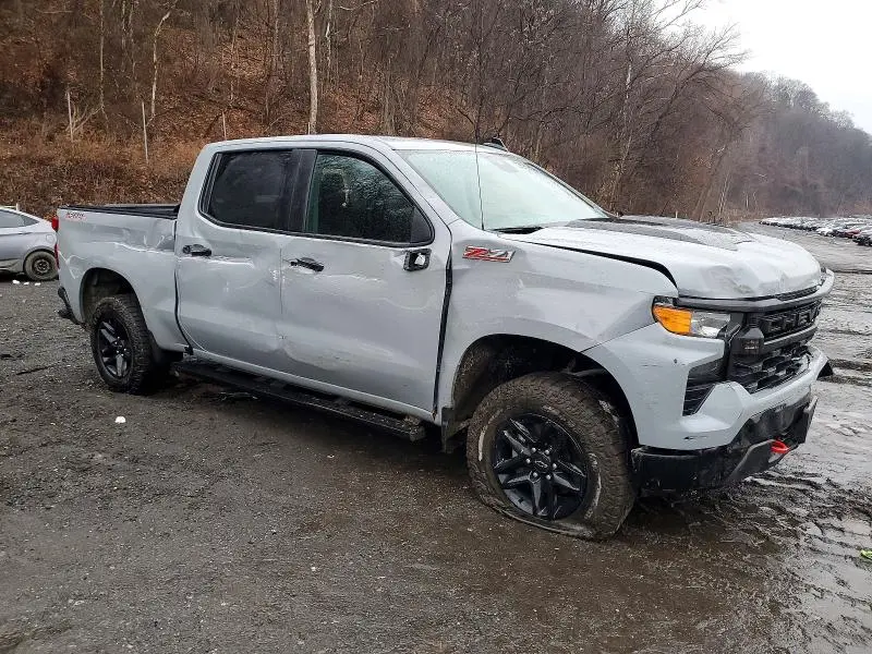 2024 CHEVROLET SILVERADO K1500 TRAIL BOSS CUSTOM  