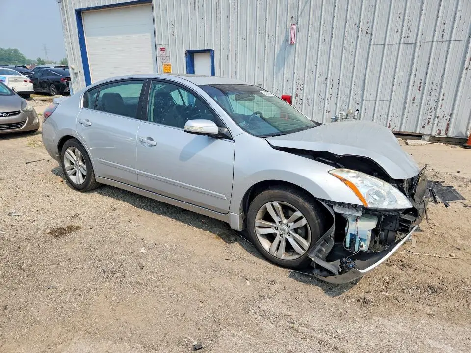 2012 NISSAN ALTIMA SR  