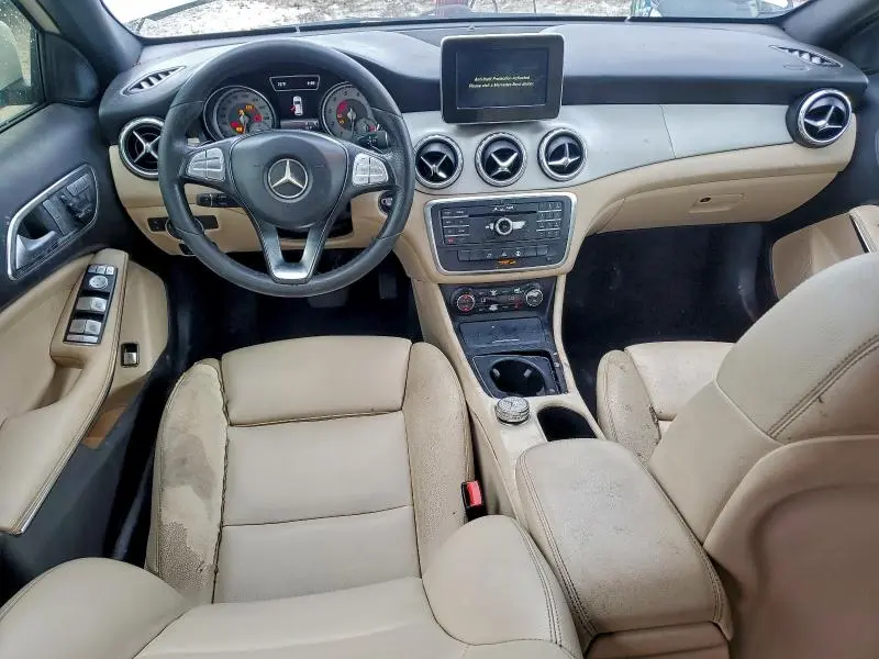 2017 MERCEDES-BENZ GLA 250  